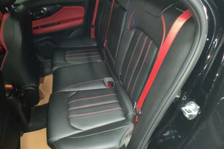 Used GAC Trumpchi EMPOW 2021 270T DCT J15 Version Interior 4