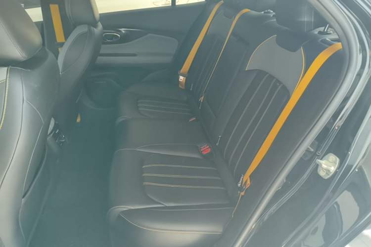 Used GAC Trumpchi EMPOW 2021 270T DCT J16 Version Left Rear Seat