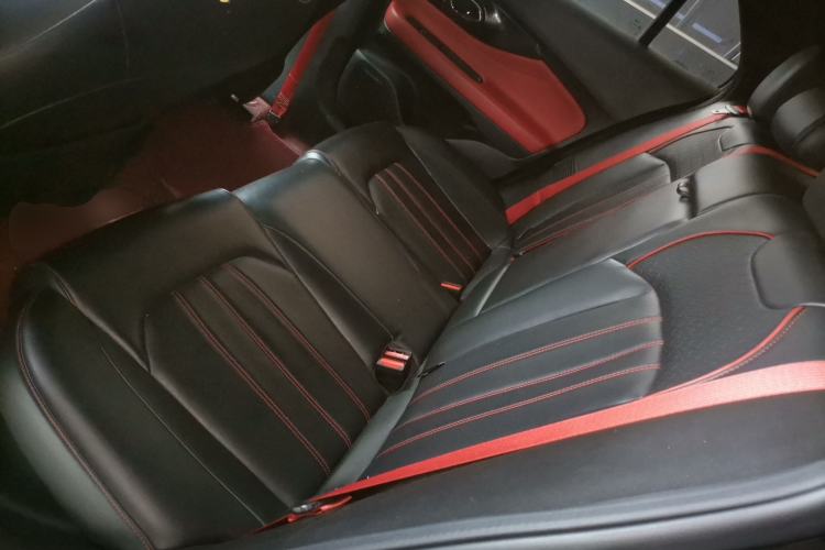 Used GAC Trumpchi EMPOW 2021 270T DCT J16 Version Left Rear Seat