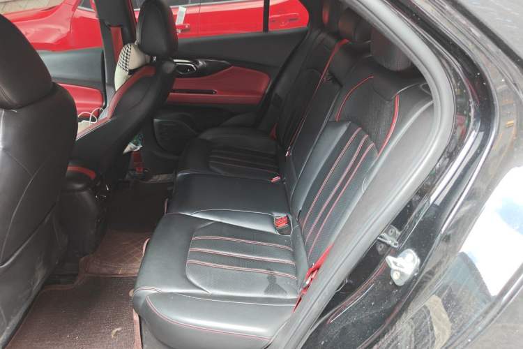Used GAC Trumpchi EMPOW 2021 270T DCT J16 Version Left Rear Seat