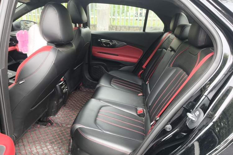 Used GAC Trumpchi EMPOW 2021 270T DCT J16 Version Left Rear Seat