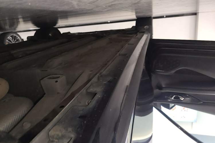 Used GAC Trumpchi EMPOW 2021 270T DCT J15 Version Left Side Sill