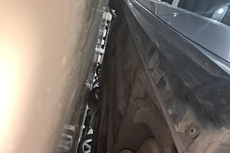 Used GAC Trumpchi EMPOW 2021 270T DCT J15 Version Left Side Sill