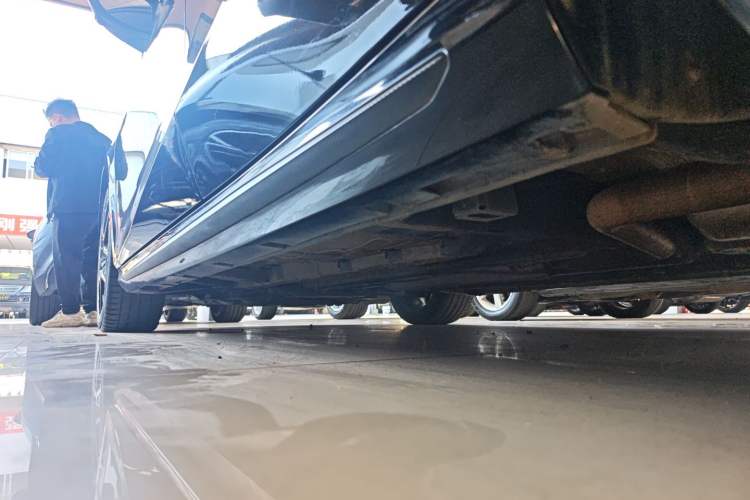 Used GAC Trumpchi EMPOW 2021 270T DCT J16 Version Left Side Sill