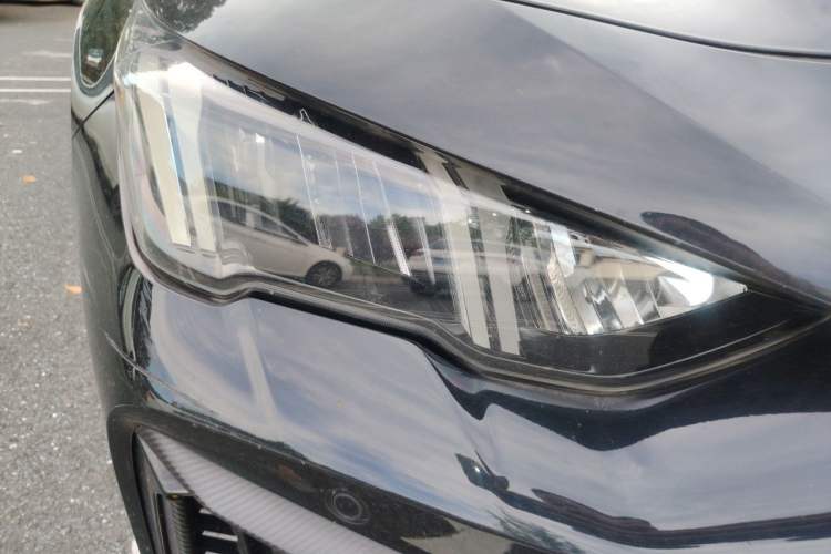 Used GAC Trumpchi EMPOW 2021 270T DCT J15 Version Right Front Headlight