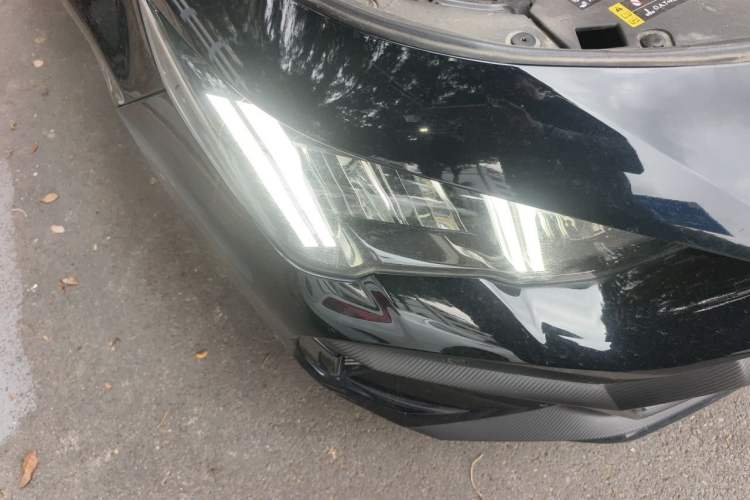 Used GAC Trumpchi EMPOW 2021 270T DCT J16 Version Right Front Headlight