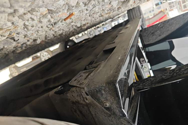 Used GAC Trumpchi EMPOW 2021 270T DCT J16 Version Right Side Sill