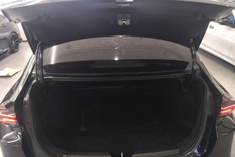Used GAC Trumpchi EMPOW 2021 270T DCT J15 Version Trunk