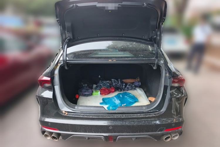 Used GAC Trumpchi EMPOW 2021 270T DCT J16 Version Trunk