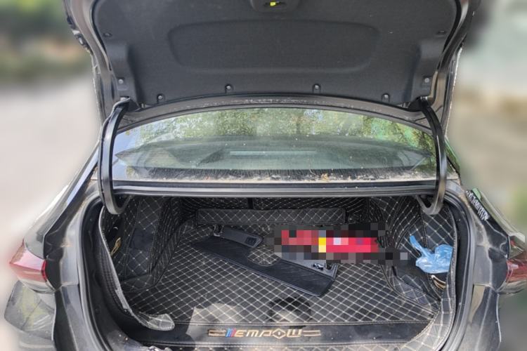 Used GAC Trumpchi EMPOW 2021 270T DCT J16 Version Trunk