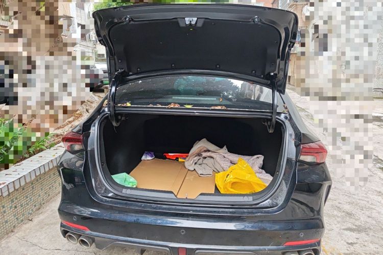 Used GAC Trumpchi EMPOW 2021 270T DCT J15 Version Trunk