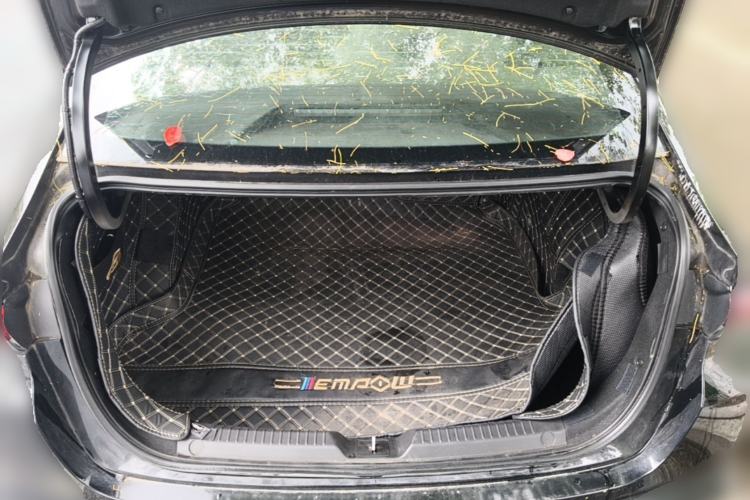 Used GAC Trumpchi EMPOW 2021 270T DCT J16 Version Trunk