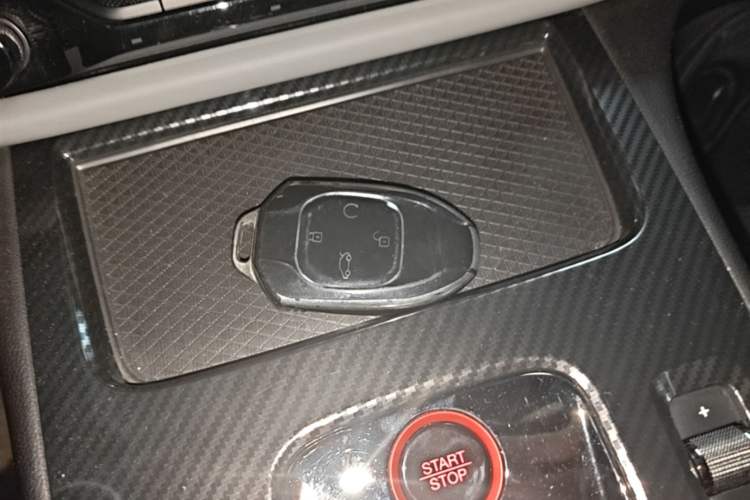 Used GAC Trumpchi EMPOW 2021 270T DCT J15 Version Vehicle Key