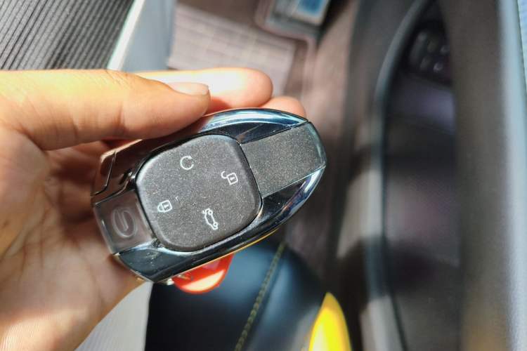 Used GAC Trumpchi EMPOW 2021 270T DCT J16 Version Vehicle Key