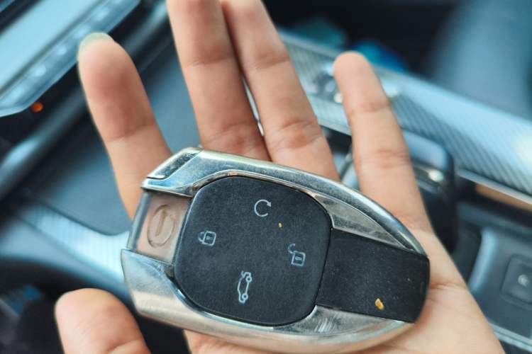 Used GAC Trumpchi EMPOW 2021 270T DCT J15 Version Vehicle Key