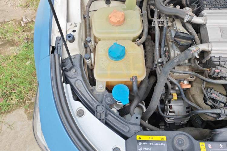 Used GAC Trumpchi EMPOW 2021 270T DCT J15 Version Engine Bay Right