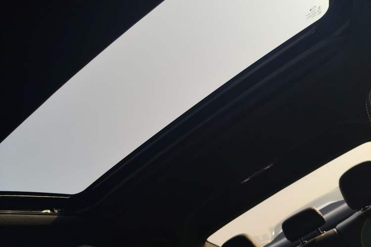 Used GAC Trumpchi EMPOW 2021 270T DCT J16 Version Headliner