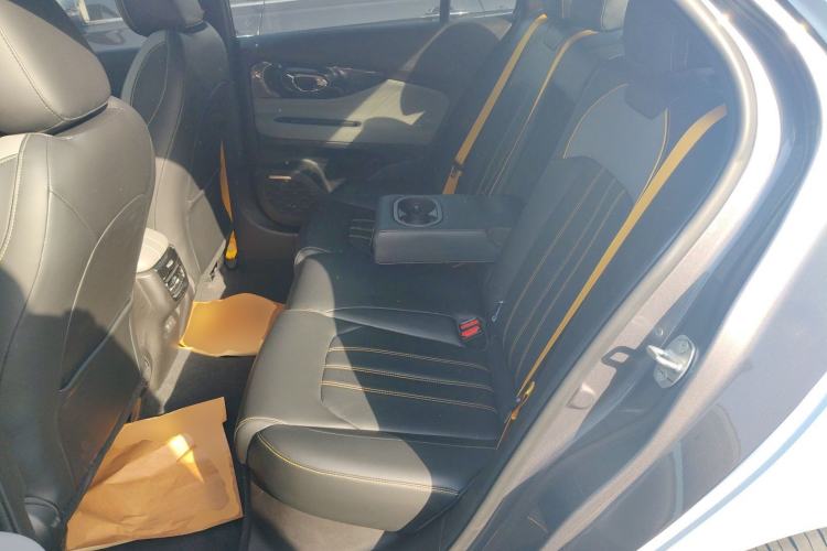 Used GAC Trumpchi EMPOW 2021 270T DCT J16 Version Left Rear Seat