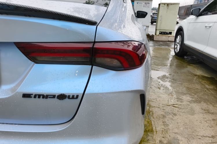 Used GAC Trumpchi EMPOW 2021 270T DCT J16 Version Right Rear Taillight