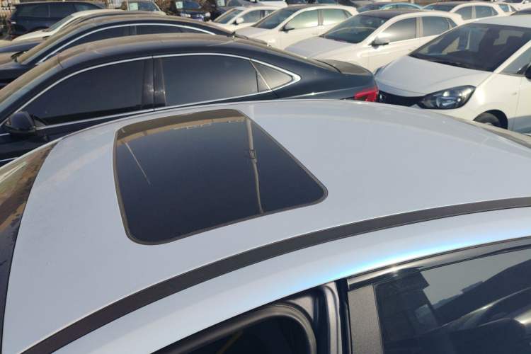 Used GAC Trumpchi EMPOW 2021 270T DCT J16 Version Roof
