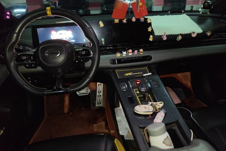 Used GAC Trumpchi EMPOW 2021 270T DCT J16 Version Center Console