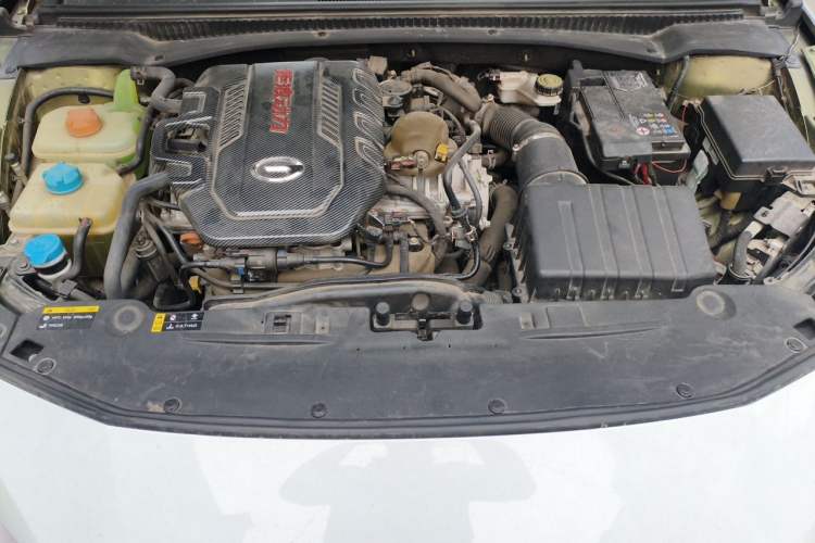 Used GAC Trumpchi EMPOW 2021 270T DCT J16 Version Engine Bay