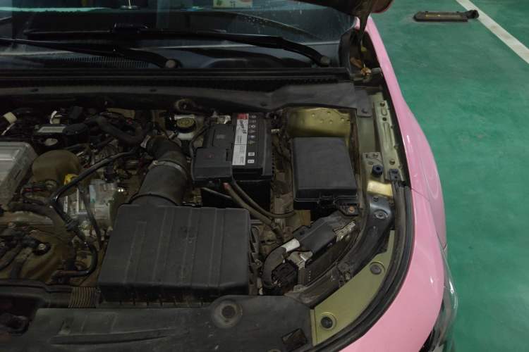 Used GAC Trumpchi EMPOW 2021 270T DCT J16 Version Engine Bay Left