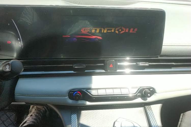 Used GAC Trumpchi EMPOW 2021 270T DCT J15 Version Audio And AC Panel