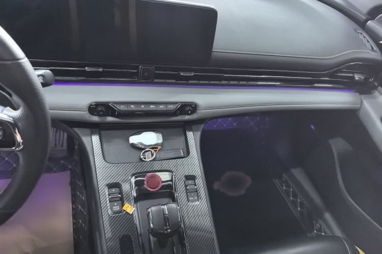 Used GAC Trumpchi EMPOW 2021 270T DCT J15 Version Audio And AC Panel