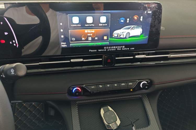 Used GAC Trumpchi EMPOW 2021 270T DCT J10 Flying Man Edition Audio And AC Panel