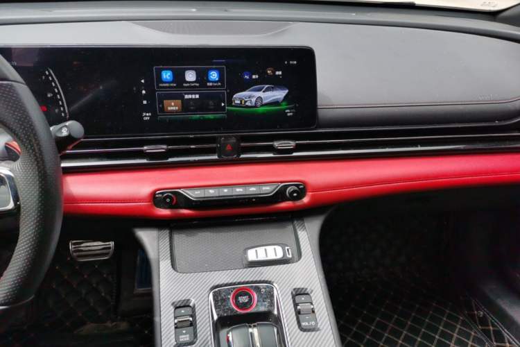 Used GAC Trumpchi EMPOW 2021 270T DCT J15 Version Audio And AC Panel