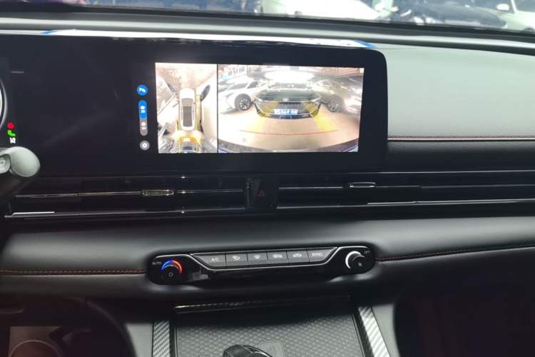 Used GAC Trumpchi EMPOW 2021 270T DCT J16 Version Audio And AC Panel