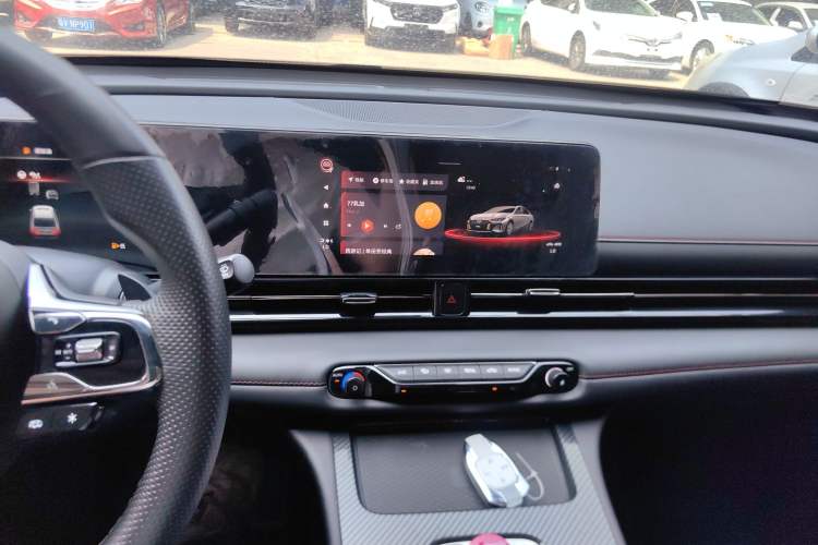 Used GAC Trumpchi EMPOW 2021 270T DCT J16 Version Audio And AC Panel