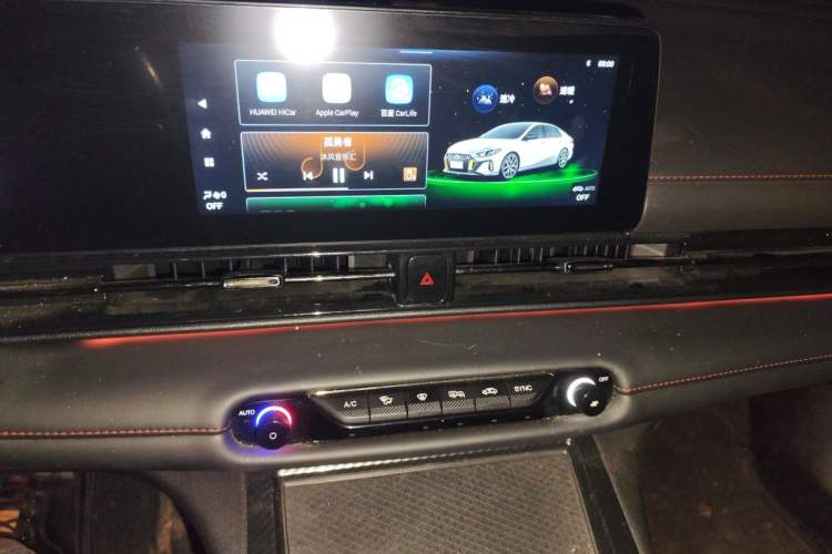 Used GAC Trumpchi EMPOW 2021 270T DCT J15 Version Audio And AC Panel