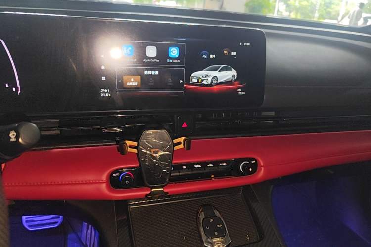 Used GAC Trumpchi EMPOW 2021 270T DCT J15 Version Audio And AC Panel