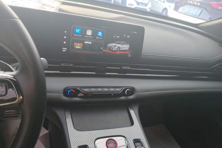 Used GAC Trumpchi EMPOW 2021 270T DCT J15 Version Audio And AC Panel