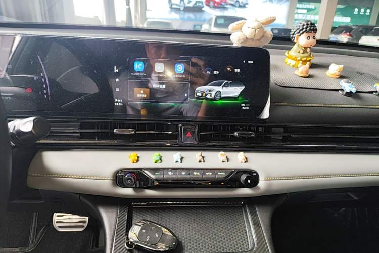 Used GAC Trumpchi EMPOW 2021 270T DCT J15 Version Audio And AC Panel