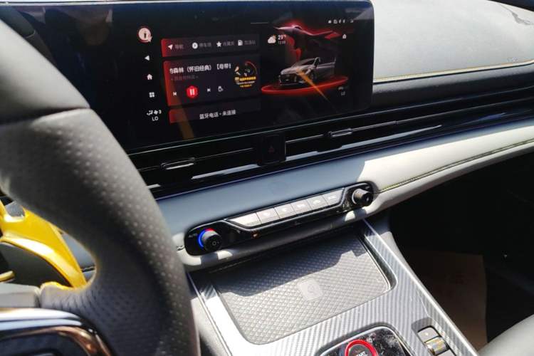 Used GAC Trumpchi EMPOW 2021 270T DCT J16 Version Audio And AC Panel