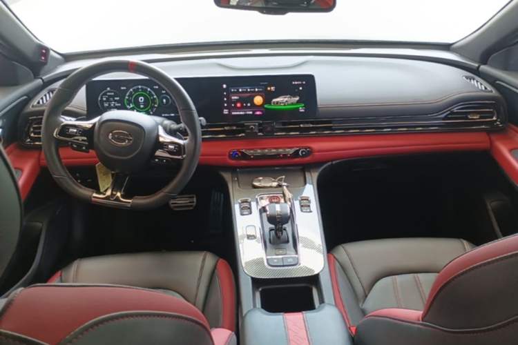 Used GAC Trumpchi EMPOW 2021 270T DCT J16 Version Center Console