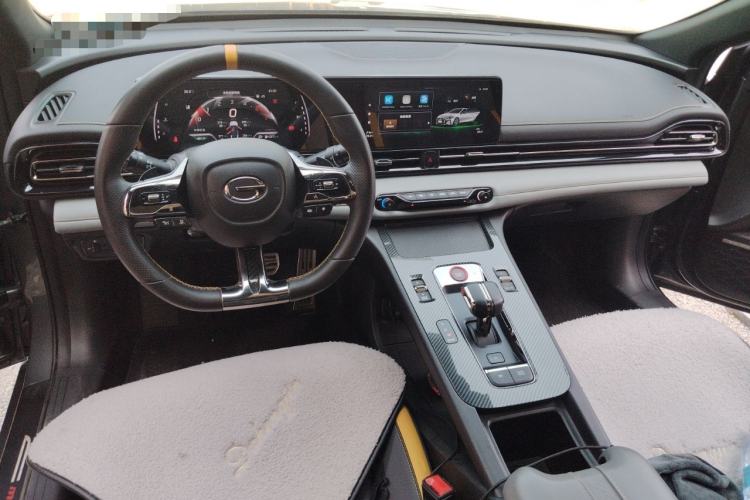 Used GAC Trumpchi EMPOW 2021 270T DCT J15 Version Center Console