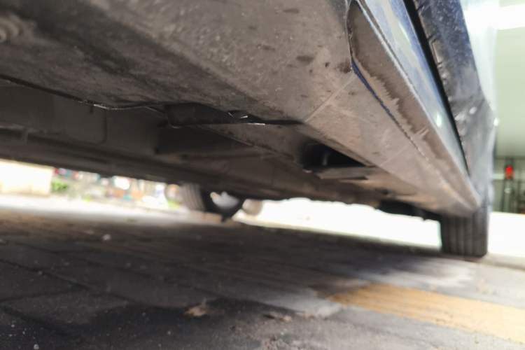 Used GAC Trumpchi EMPOW 2021 270T DCT J16 Version Chassis Front Left