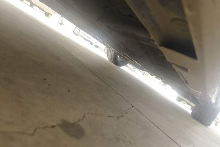 Used GAC Trumpchi EMPOW 2021 270T DCT J16 Version Chassis Front Left