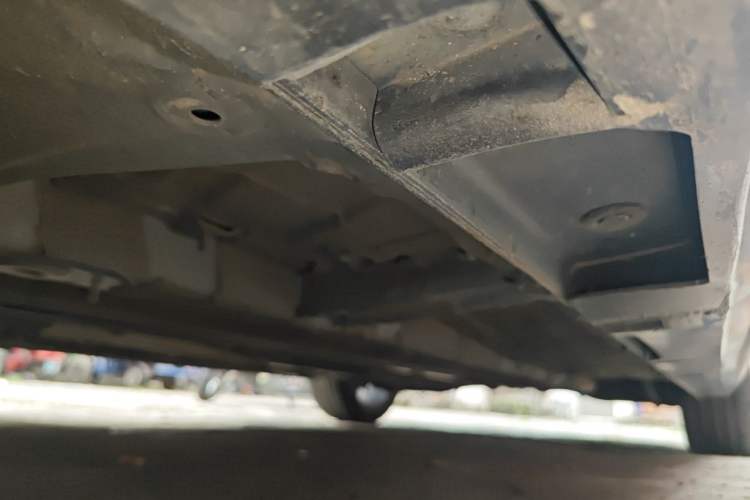 Used GAC Trumpchi EMPOW 2021 270T DCT J16 Version Chassis Front Left