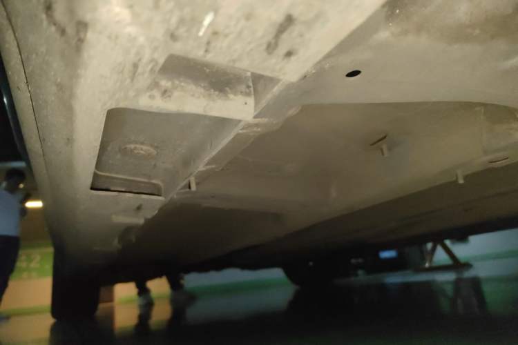 Used GAC Trumpchi EMPOW 2021 270T DCT J16 Version Chassis Front Right