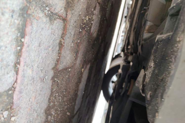 Used GAC Trumpchi EMPOW 2021 270T DCT J15 Version Chassis Front Right