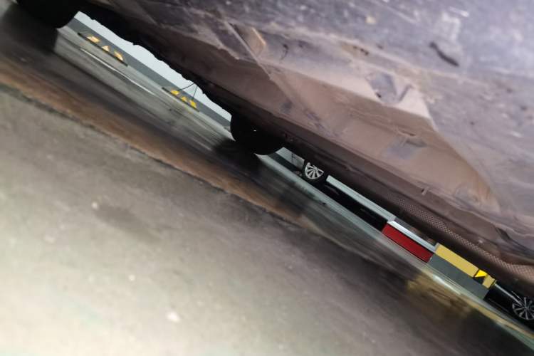Used GAC Trumpchi EMPOW 2021 270T DCT J16 Version Chassis Front Right