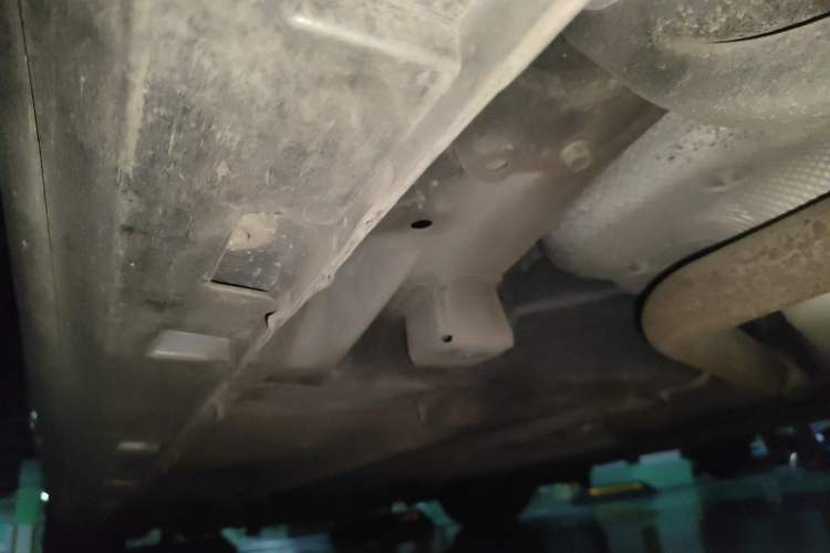 Used GAC Trumpchi EMPOW 2021 270T DCT J16 Version Chassis Rear Left