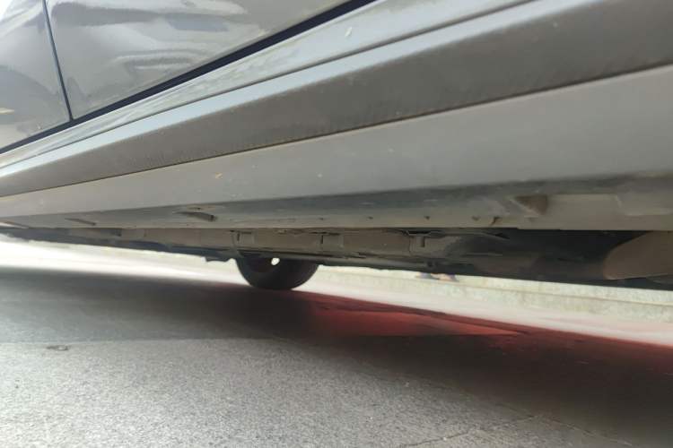 Used GAC Trumpchi EMPOW 2021 270T DCT J15 Version Chassis Rear Left