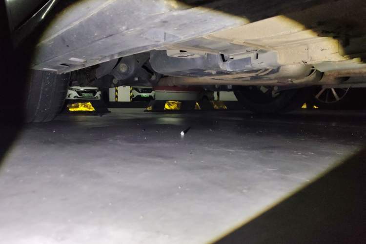 Used GAC Trumpchi EMPOW 2021 270T DCT J16 Version Chassis Rear Right