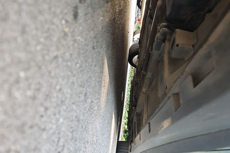 Used GAC Trumpchi EMPOW 2021 270T DCT J15 Version Chassis Rear Right